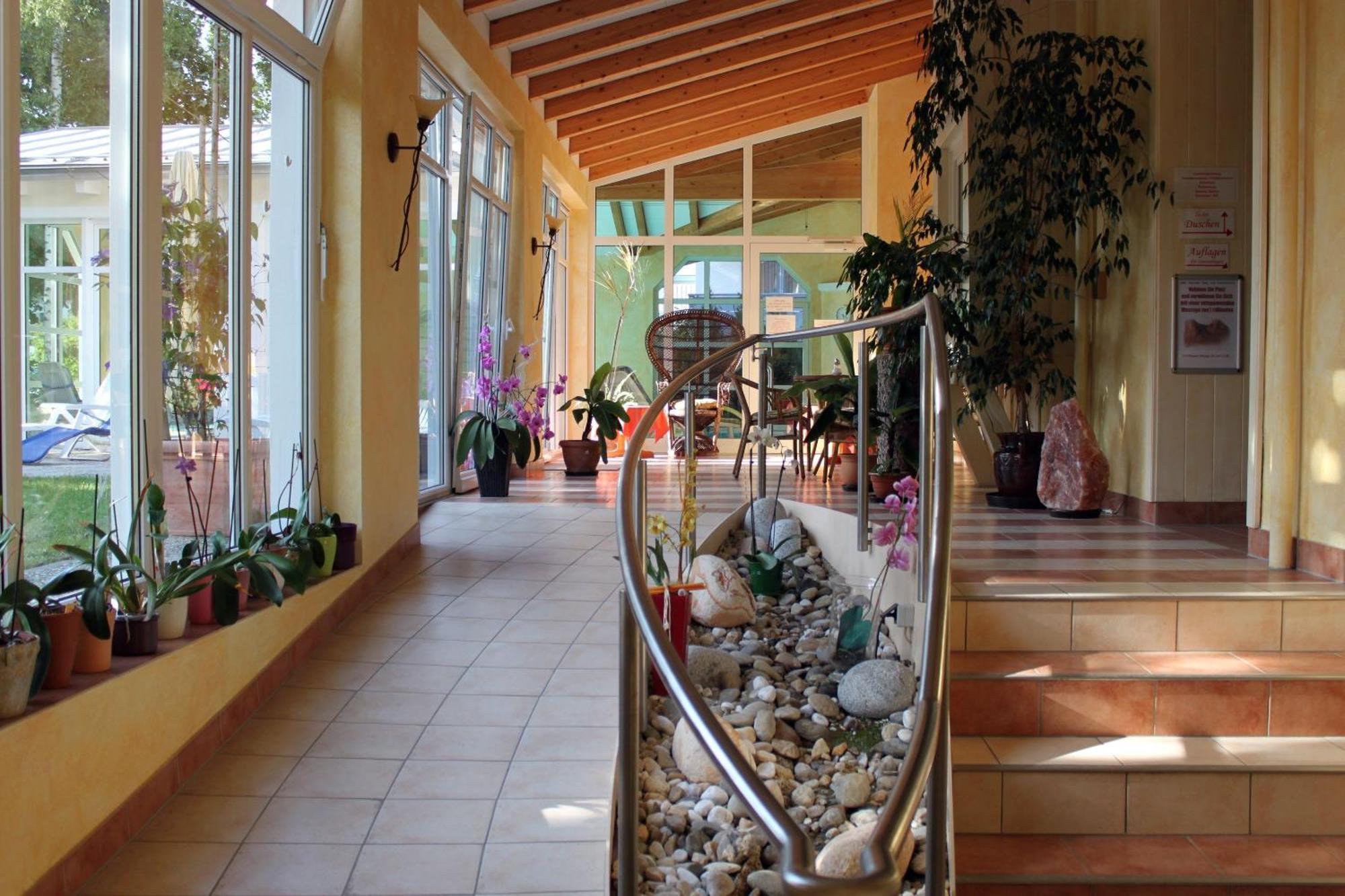 Hotel Quellenhof Бад-Бирнбах Экстерьер фото